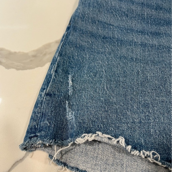 Abercrombie & Fitch NWT women's The 4" Mom Short Curve Love Size 36/22 High Rise - Picture 8 of 14